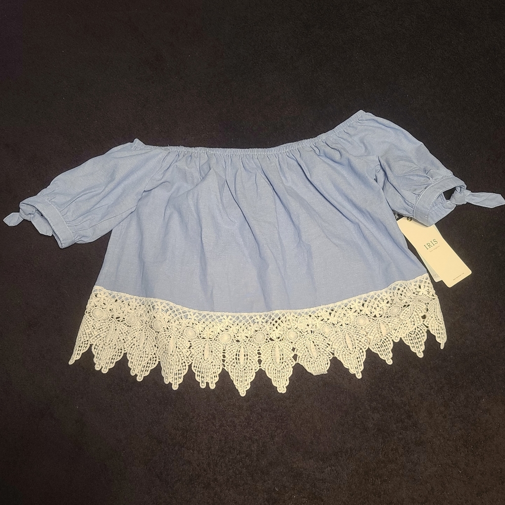 Off-Shoulder Top